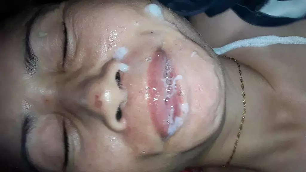 asian girlfriend lips cum nasty cumload cum in mouth 2