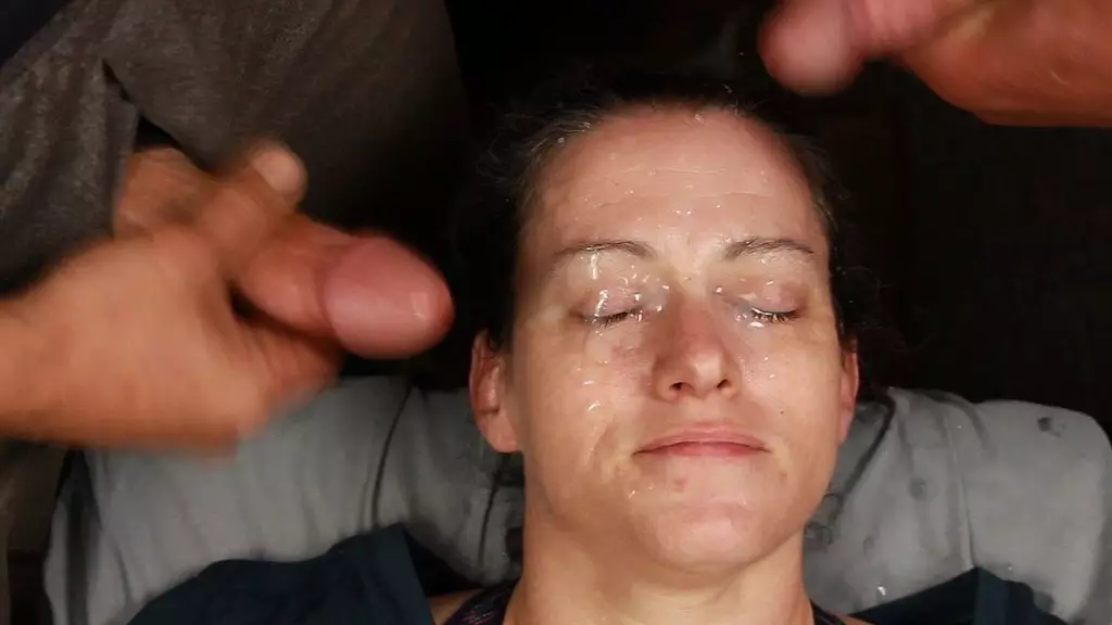 dirtydees - massive huge homemade amateur double facial blasting cumshot