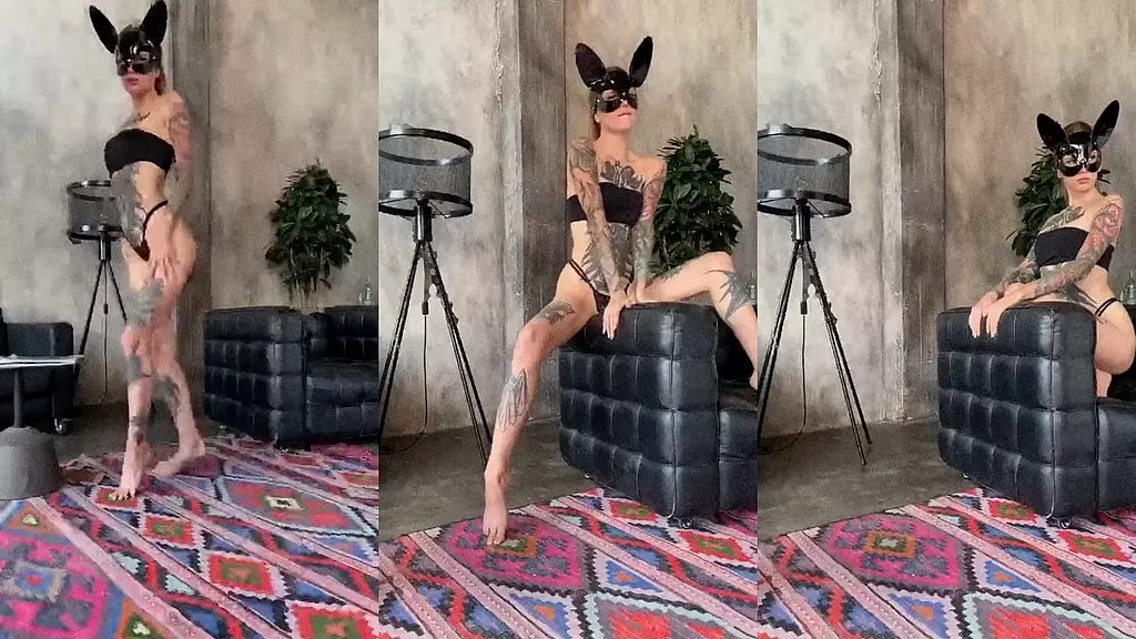 bunny bts from my last shooting  do you like my outfit? ⚡️ show your love - put likes ❤️  - (1:26 min)