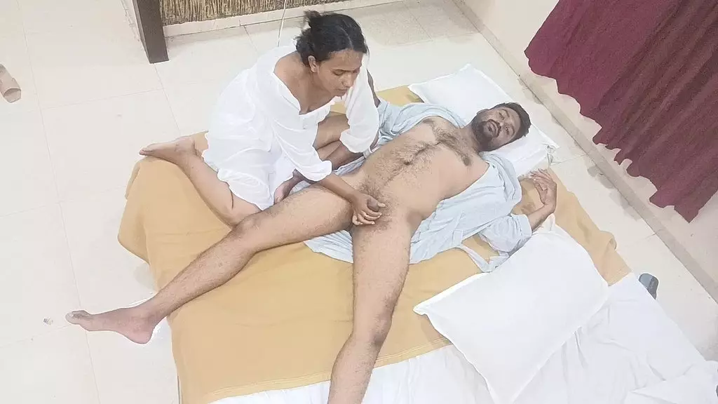 hot indian couple pussy fucking in bedroom