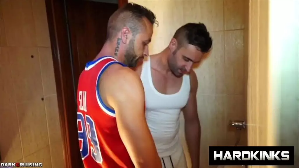 hardkinks - a straight guy perverted