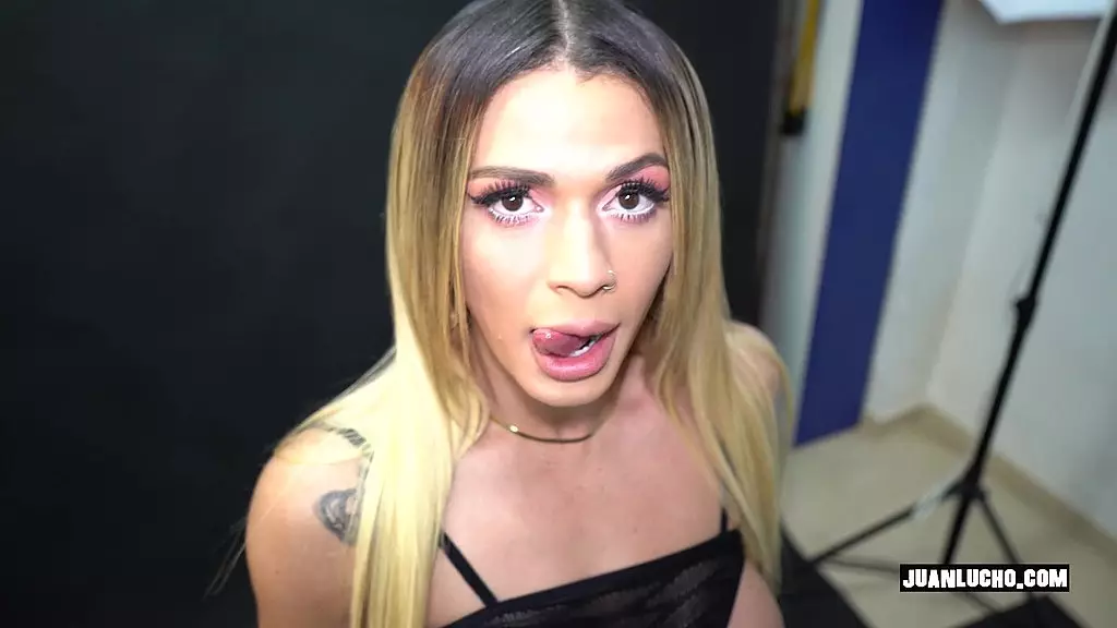 hot trans nicole at a sucking fest