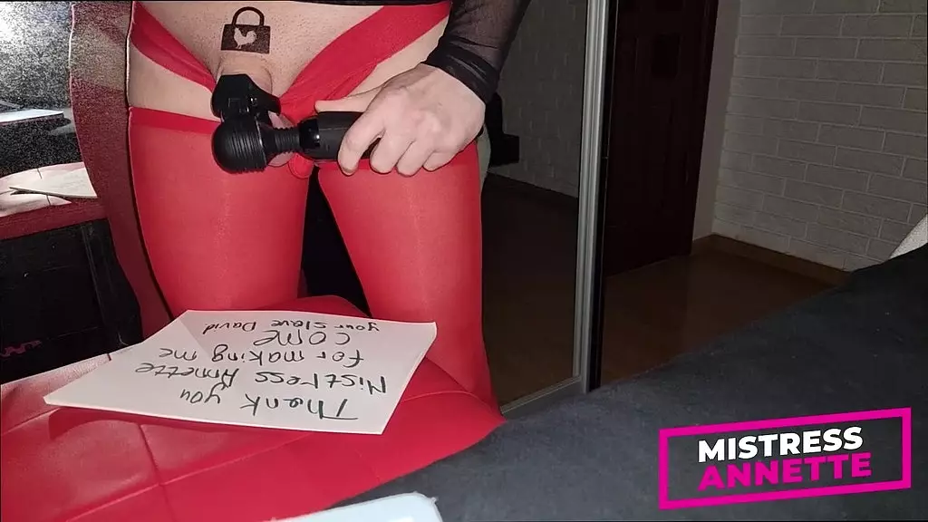 orgasm in a chastity belt after a long abstinence. hubby reports to mistress annette