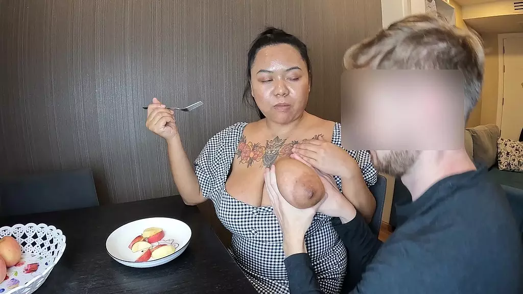 breakfast boob sucking asian milf bbw gets big tits sucked adult breastfeeding abf anr milk mature
