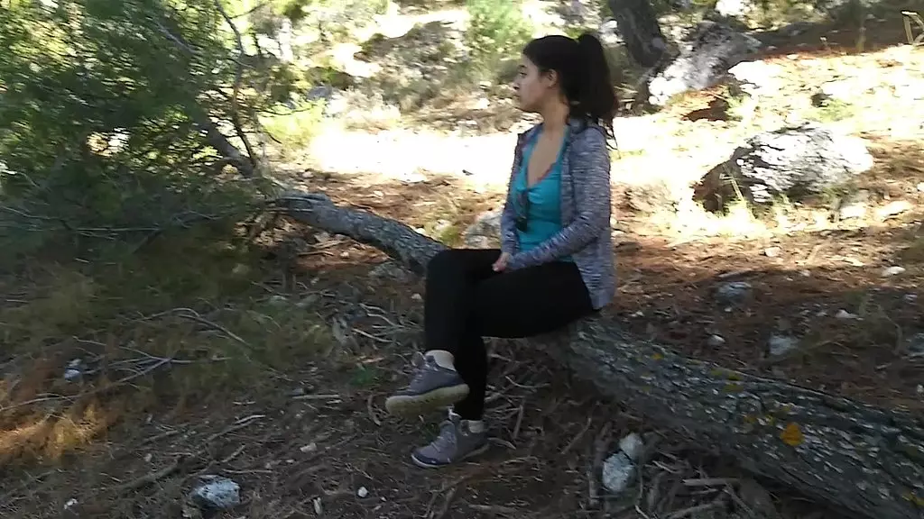 outdoor sex in the mountain flashing and blowjob by stranger hiker