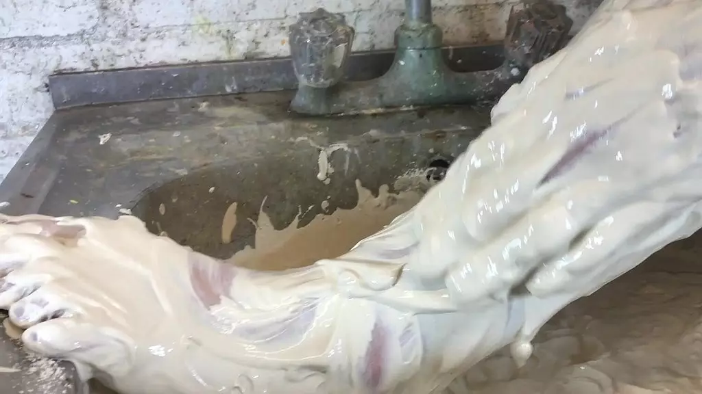 i m gonna get so messy for you! - sweet girl playing in gunge and clay.