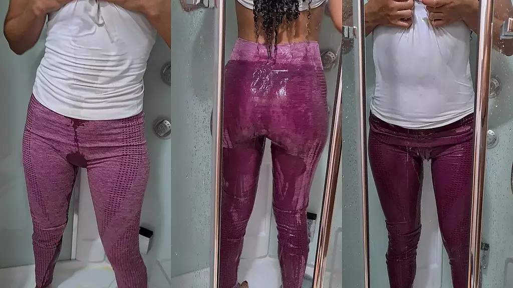 pissing for a fan - he requested a custom video - i love to pee clothed!