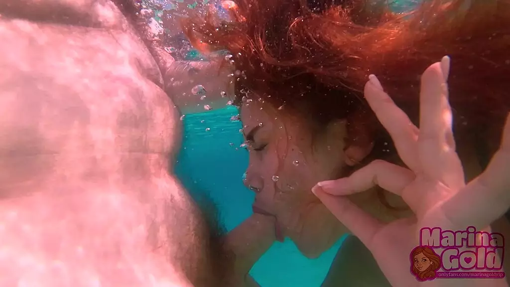 beach underwater sex and blowjob