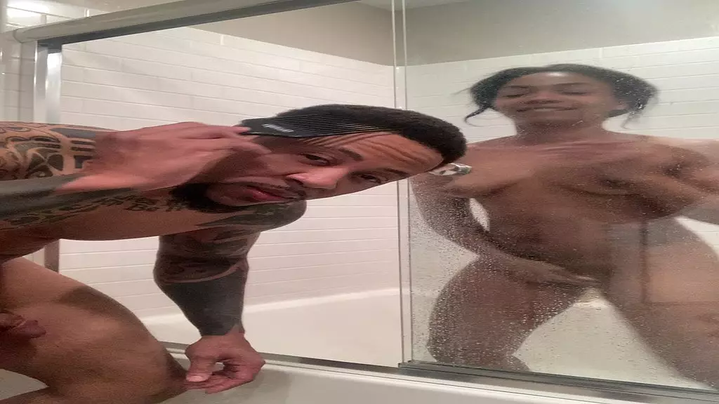 he fucked my wet pussy in the shower