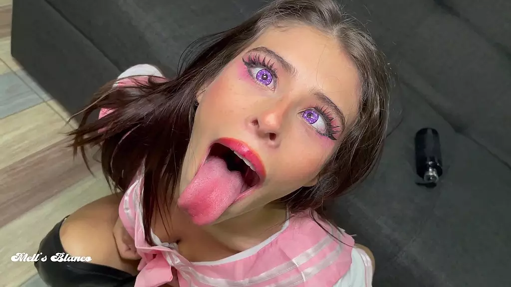 teen dress her first student cosplay to show us a huge destroyed gape while she does nasty fisting on her returns to anal sex.