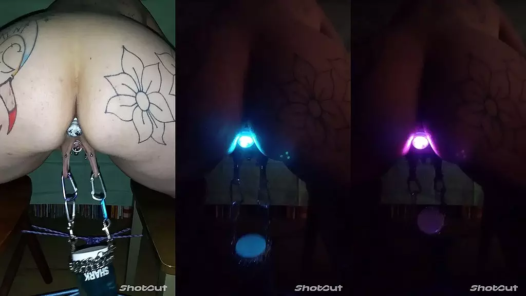 thick pussy stretching with heavy object !!! anal light show !!!!