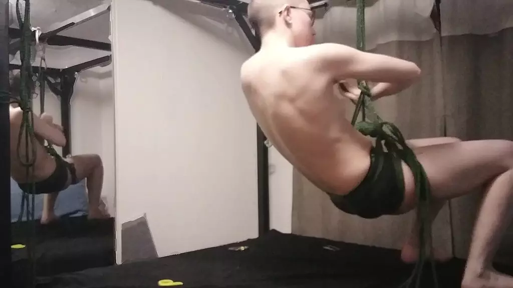 more self suspension, this time reviewing a hip harness