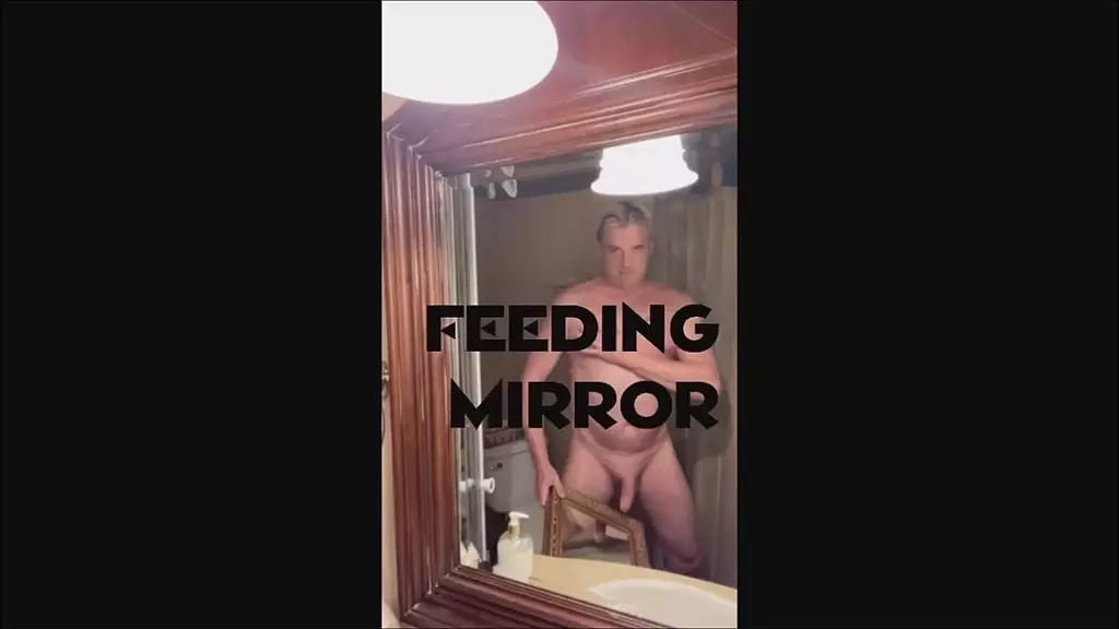 domrodhunkdad - update #19 - feeding mirror - nov 25, 2023