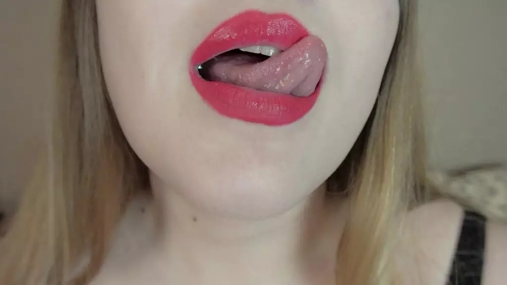 lips and long tongue fetish