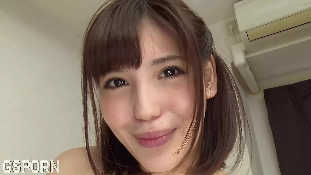 funny and beautyful japanese 18 yo girl like the expert cock