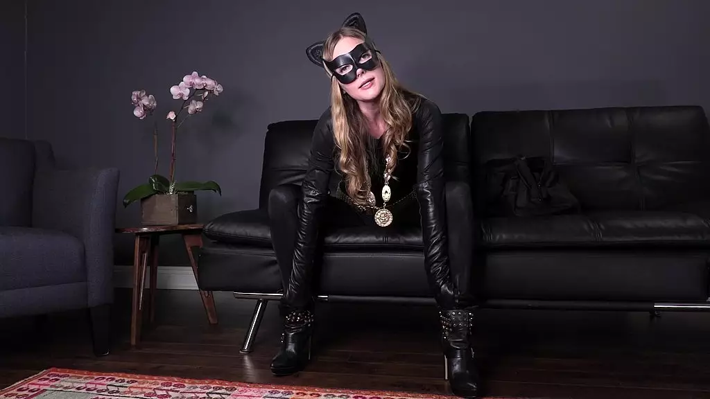 cucked by catwoman - star nine supervillain cuckolding humiliation
