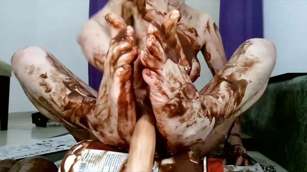 feet fetish - wanking the foot with chocolate